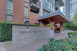 Photo 3: 311 1135 WINDSOR Mews in Coquitlam: New Horizons Condo for sale in "BRADLEY HOUSE AT WINDSOR GATE" : MLS®# R2716547