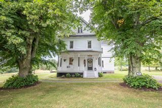 Photo 1: 214 Falmouth Dyke Road in Falmouth: Hants County Residential for sale (Annapolis Valley)  : MLS®# 202221186
