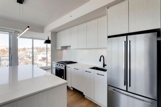 Main Photo: 503 1107 Gladstone Road NW in Calgary: Hillhurst Apartment for sale : MLS®# A2022664
