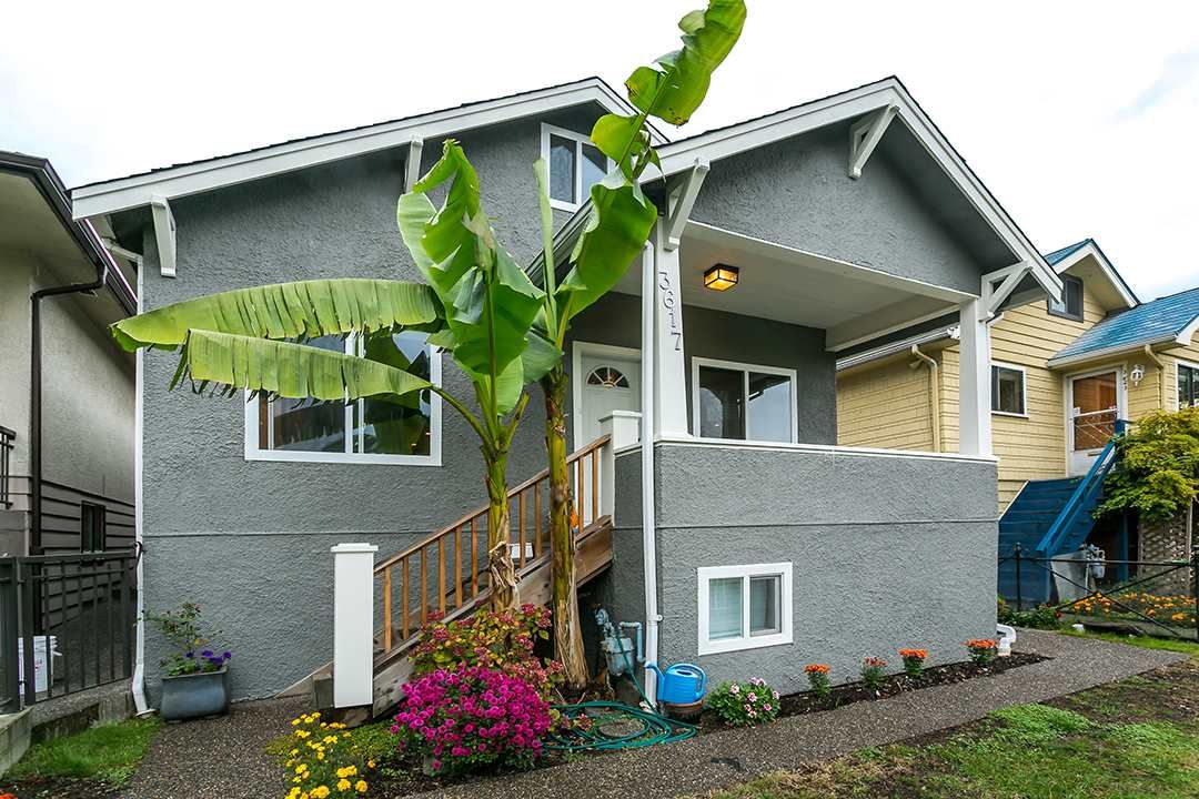 Main Photo: 3617 ADANAC Street in Vancouver: Renfrew VE House for sale in "RENFREW/ADANAC AREA" (Vancouver East)  : MLS®# R2007619