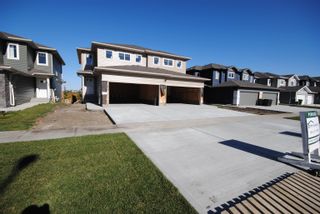 Photo 4: 592 MEADOWVIEW Drive: Fort Saskatchewan House Half Duplex for sale : MLS®# E4234544