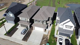 Photo 39: 4308 HAWTHORN Landing in Edmonton: Zone 53 House for sale : MLS®# E4305464
