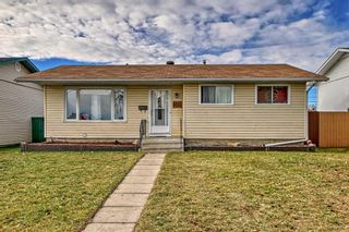 Photo 1: 1120 Penrith Crescent SE in Calgary: Penbrooke Meadows Detached for sale : MLS®# A2092966