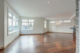 Photo 3: 7989 11TH Avenue in Burnaby: East Burnaby House for sale (Burnaby East)  : MLS®# R2259286