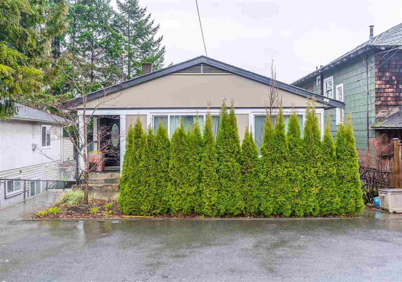 Main Photo: 336 RICHMOND STREET in New Westminster: Sapperton House for sale : MLS®# R2535538