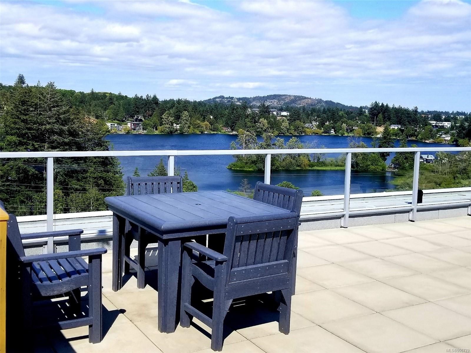 Main Photo: 408 1311 Lakepoint Way in Langford: La Westhills Condo for sale : MLS®# 906779