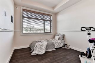 Photo 11: B527 20716 WILLOUGHBY TOWN CENTER Drive in Langley: Willoughby Heights Condo for sale in "Yorkson Downs" : MLS®# R2585887