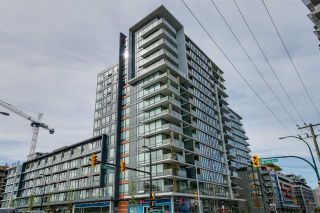Photo 1: 322 1783 MANITOBA Street in Vancouver: False Creek Condo for sale in "RESIDENCES AT WEST" (Vancouver West)  : MLS®# R2059428