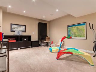 Photo 35: 40 COUGARSTONE Manor SW in Calgary: Cougar Ridge House for sale : MLS®# C4087798
