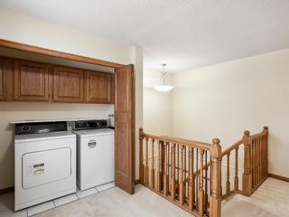 Photo 15: 676 strathcona Drive SW in Calgary: Strathcona Park Detached for sale : MLS®# A1171223