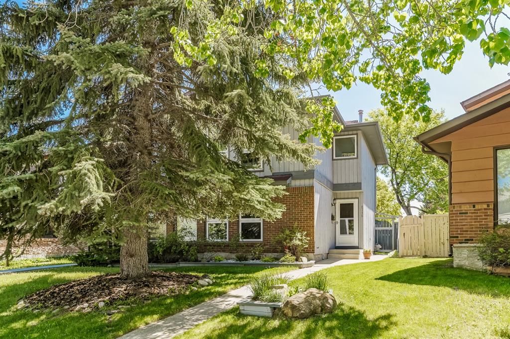 Main Photo: 6715 Coach Hill Road SW in Calgary: Coach Hill Semi Detached for sale : MLS®# A1228525