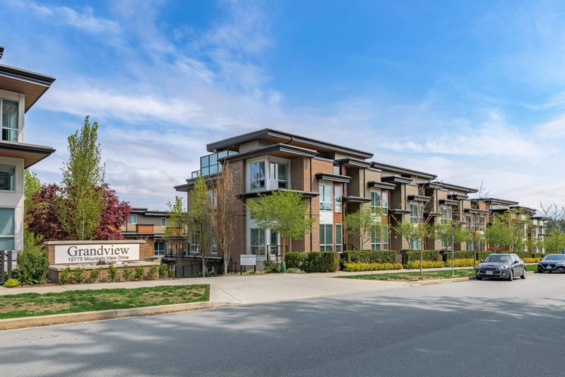 FEATURED LISTING: 39 - 15775 MOUNTAIN VIEW Drive Surrey