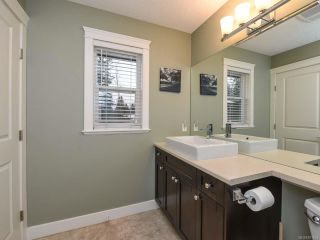 Photo 8: 13 2112 Cumberland Rd in COURTENAY: CV Courtenay City Row/Townhouse for sale (Comox Valley)  : MLS®# 831263