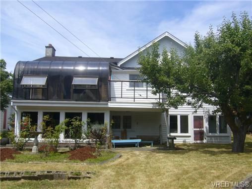 Main Photo: 2945 Admirals Rd in VICTORIA: SW Portage Inlet House for sale (Saanich West)  : MLS®# 675863