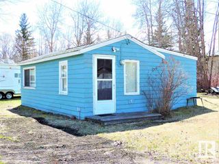 Photo 1: 5035 & 5037 Crestview Drive: Rural Lac Ste. Anne County Cottage for sale : MLS®# E4320070