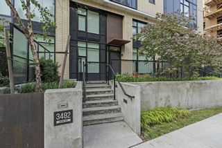 Photo 1: 102 3482 MARINE Way in Vancouver: South Marine Townhouse for sale in "QUARTET" (Vancouver East)  : MLS®# R2809565