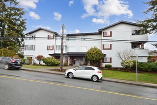Photo 27: 104 1390 MARTIN Street: White Rock Condo for sale in "Kent Heritage" (South Surrey White Rock)  : MLS®# R2764430