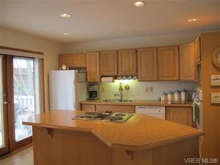 Photo 5: 4818 Cordova Bay Rd in VICTORIA: SE Sunnymead House for sale (Saanich East)  : MLS®# 695844