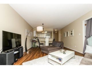 Photo 9: 1102 1128 QUEBEC Street in Vancouver East: Home for sale : MLS®# V1127614