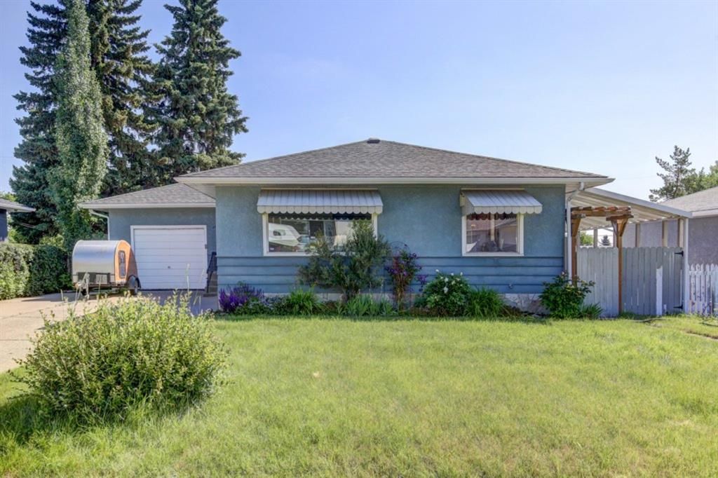 Main Photo: 6016 THORNBANK Drive NW in Calgary: Thorncliffe Detached for sale : MLS®# A2024932