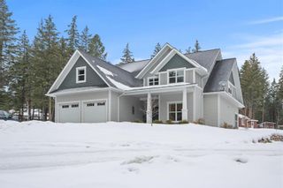 Photo 1: 201 Louie View Drive, in Lumby: House for sale : MLS®# 10269375