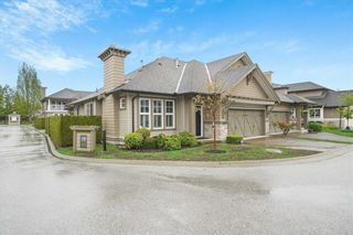 Photo 3: 19 19452 FRASER Way in Pitt Meadows: South Meadows Townhouse for sale in "SHORELINE" : MLS®# R2879944