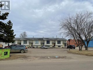 Photo 2: 300 2 Avenue NW in Slave Lake: Multi-family for sale : MLS®# A2042591