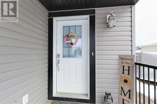 Photo 2: 301 12 Street SE in Slave Lake: House for sale : MLS®# A2117531
