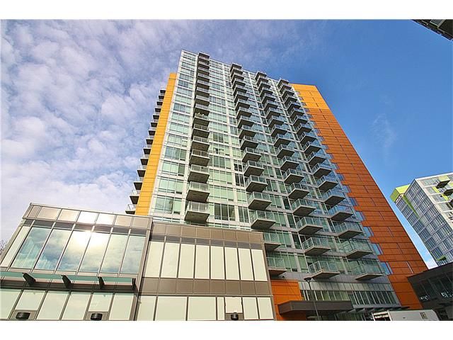 Main Photo: 1305 3830 BRENTWOOD Road NW in Calgary: Brentwood_Calg Condo for sale : MLS®# C4037340