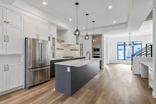 Photo 7: 420 24 Avenue NE in Calgary: Winston Heights/Mountview Semi Detached (Half Duplex) for sale : MLS®# A2115046