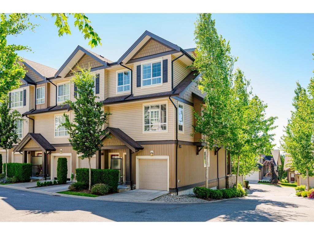 Main Photo: 41 4967 220 Street in Langley: Murrayville Townhouse for sale in "Winchester Estates" : MLS®# R2596743