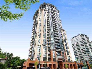 Photo 2: 2410 10777 UNIVERSITY Drive in Surrey: Whalley Condo for sale in "CITYPOINT" (North Surrey)  : MLS®# R2588021