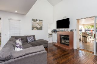 Photo 2: PARADISE HILLS Townhouse for sale : 3 bedrooms : 1934 Manzana Way in San Diego
