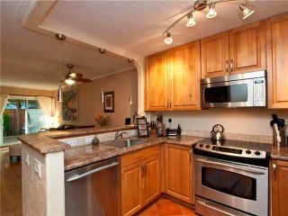 Photo 3: 160 W 12TH ST in North Vancouver: Central Lonsdale Condo for sale : MLS®# V852834