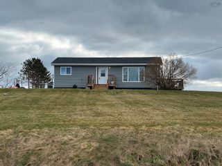 Photo 1: 6442 Highway 4 in Linacy: 108-Rural Pictou County Residential for sale (Northern Region)  : MLS®# 202226822