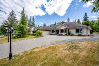 Photo 1: 4651 Montrose Dr in Courtenay: CV Courtenay South House for sale (Comox Valley)  : MLS®# 935429