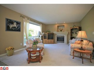 Photo 4: 6589 207TH Street in Langley: Willoughby Heights House for sale in "BERKSHIRE" : MLS®# F1121575