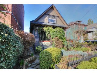 Photo 1: 1635 SALSBURY Drive in Vancouver: Grandview VE House for sale in "COMMERCIAL DRIVE" (Vancouver East)  : MLS®# V1109547