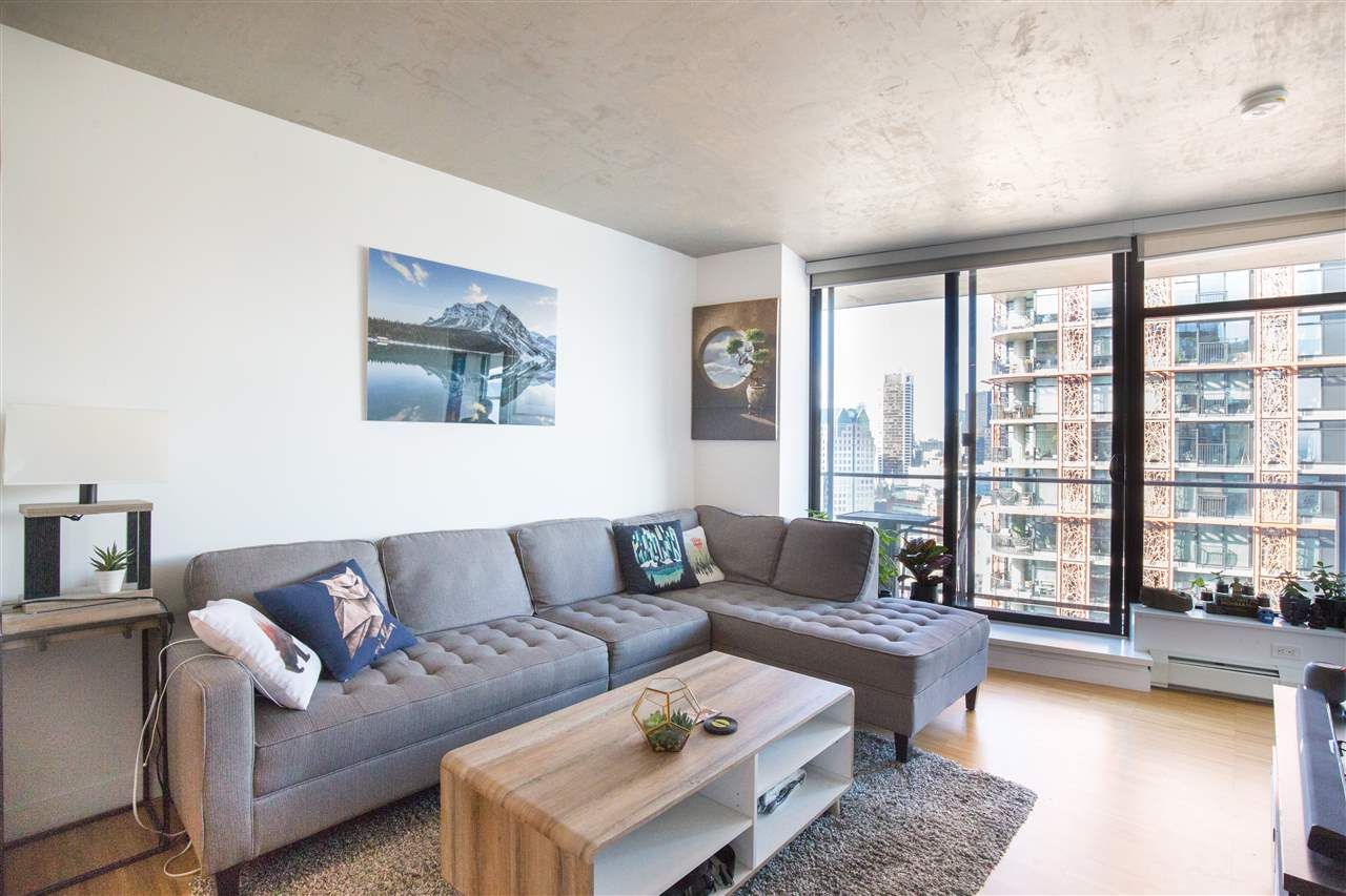Photo 6: Photos: 2707 108 W CORDOVA Street in Vancouver: Downtown VW Condo for sale in "WOODWARDS W32" (Vancouver West)  : MLS®# R2457769
