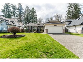 Photo 2: 20474 97A AVENUE in Langley: Walnut Grove House for sale : MLS®# R2670022