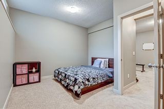 Photo 40: 2 4626 17 Avenue NW in Calgary: Montgomery Row/Townhouse for sale : MLS®# A1015602
