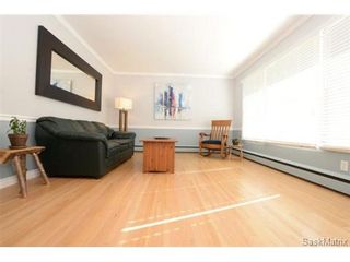 Photo 4: 406 BROADWAY Avenue East in Regina: Arnhem Place Single Family Dwelling for sale (Regina Area 03)  : MLS®# 511876