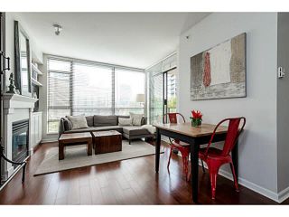 Photo 6: 303 170 W 1ST Street in North Vancouver: Lower Lonsdale Condo for sale in "ONE PARKLANE" : MLS®# V1117348
