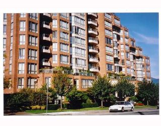 Photo 1: 701 2201 PINE Street in Vancouver: Fairview VW Condo for sale in "MERIDIAN COVE" (Vancouver West)  : MLS®# V669648