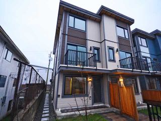 Photo 1: 2316 CLARK Drive in Vancouver: Mount Pleasant VE 1/2 Duplex for sale (Vancouver East)  : MLS®# V1040429