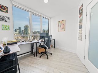 Photo 8: 17C 199 DRAKE Street in Vancouver: Yaletown Condo for sale in "Concordia 1" (Vancouver West)  : MLS®# R2670815