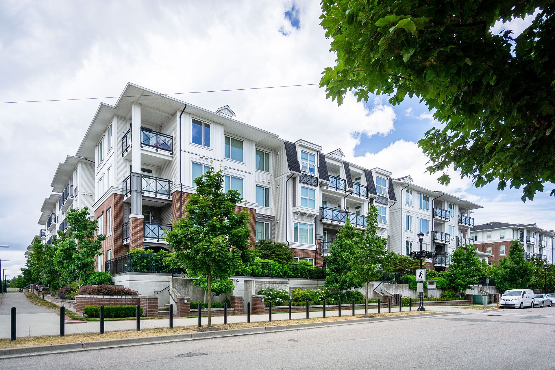 Photo 53: Photos: 312 9399 ODLIN Road in Richmond: West Cambie Condo for sale in "MAYFAIR PLACE" : MLS®# R2384997