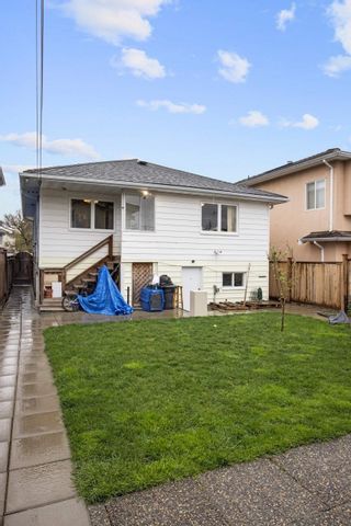 Photo 20: 2564 E 2ND AVENUE in Vancouver: Renfrew VE House for sale (Vancouver East)  : MLS®# R2680479