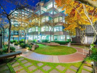 Photo 28: 1002 1355 BROADWAY Street in Vancouver: Fairview VW Condo for sale in "The Broadway" (Vancouver West)  : MLS®# R2740486