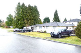 Photo 3: 14180 109 Avenue in Surrey: Bolivar Heights House for sale in "Bolivar Heights" (North Surrey)  : MLS®# R2144772
